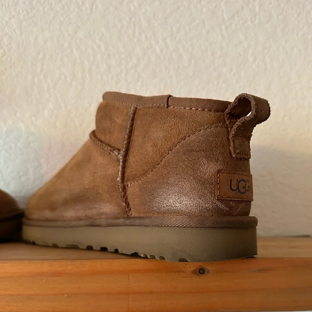 UGG Classic Ultra Mini Color Chestnut Size 7 - Picture 7 of 13
